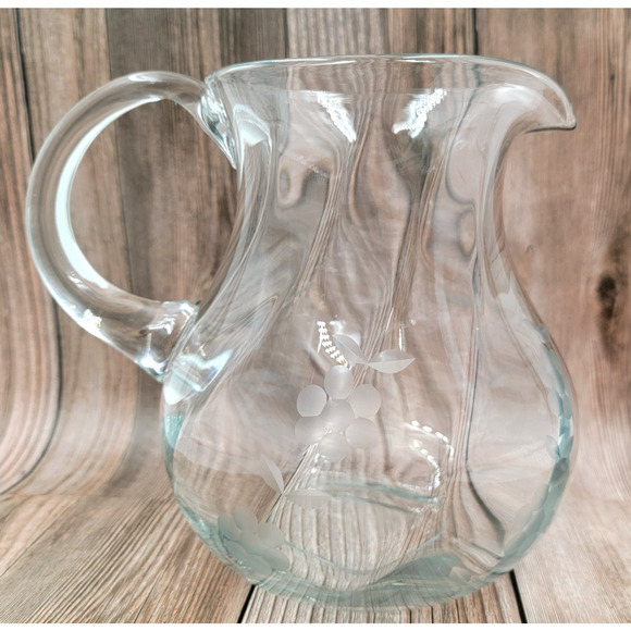 Princess House Heritage Clear Glass Pitcher Etched Grapes 2 Qt Water Juice USA - Picture 6 of 16